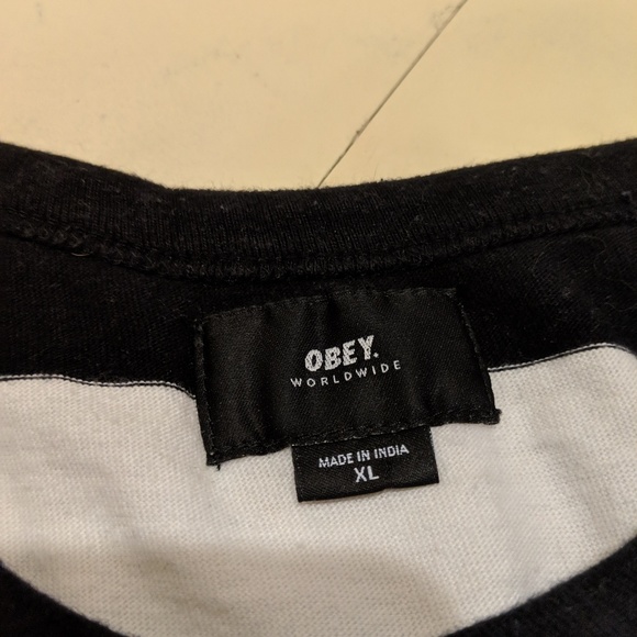 Obey Fair Trade Cotton Tee XL - Picture 2 of 4
